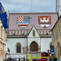 Užas u centru Zagreba: Muškarac se polio benzinom i zapalio ispred zgrade Vlade Hrvatske (foto)