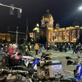 Protest ipak ispred Skupštine, ali će i na Slaviji biti bina