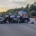 Stravična nesreća na auto-putu, ima mrtvih: Sudar 9 vozila u Nemačkoj, mladić napravio fatalnu grešku (Video)