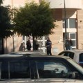Откривамо шта се дешава са мајком бебе која је пронађена мртва у Новом Саду: Сумња се да се породила насред улице, полиција…