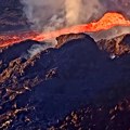 Snažna erupcija jednog od najaktivnijih vulkana na svetu, lava dostizala visinu od 12 metara