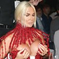 Ovako se neguje Jelena Karleuša! Ovo su trikovi da izgledate stalno dobro!