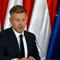 "Šta bi rekli službenici kad bi videli mermer u vašem kupatilu?" Peter Mađar traži od predsednika Vrhovnog suda da zbog…