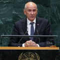 Premijer Slovenije ucenio Srbiju posle pobede Studentske liste!