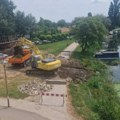 Zbog radova obezbeđen besplatan prevoz: Počelo postavljanje pontonskog mosta na Velikom bačkom kanalu u Somboru