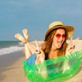 Pet ključnih saveta za bezbedno sunčanje: Očuvajte zdravlje kože ovog leta!