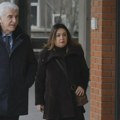 Presuda: Kecmanovići plaćaju nastavnici Tatjani Stevanović 6,9 miliona