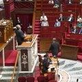 Vlada francuskog premijera Bajrua preživela glasanje o nepoverenju