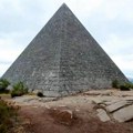 Egipat više nije jedina zemlja koja ih ima: Tajne piramide kraljice Viktorije nalaze se u Škotskoj