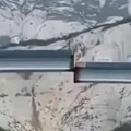 Gradili 10 godina Strane mosta u stenama promašile jedna drugu?! Snimak počinje urnebesno ali odgledajte do kraja... (video)