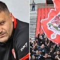 Navijači Radničkog pred zgradom Feđe Dudića: Ubeđivali ga da ne napušta klub