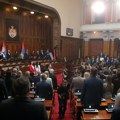 Danas u Skupštini dve sednice: Poslanici o nepoverenju Vladi, pa o 40 tačaka dnevnog reda
