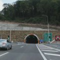 Putevi Srbije: Zatvorena traka u tunelu Munjino brdo, opasnost od pomeranja vertikalne barijere