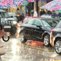 Hitno upozorenje RHMZ: Nevreme sa gradom i jakim pljuskovima juri ka Beogradu i Vojvodini!