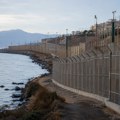 Hiljade migranata napuštaju Seutu i vraćaju se u Maroko, desetine hiljada i dalje u španskoj enklavi