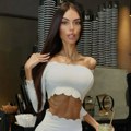 "Ovo je propaganda anoreksije": Ko je popularna Valentina, teška 37 kg, jer se plaši da će ostati bez muškarca?