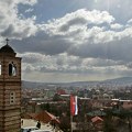 Srbi u južnom delu Kosovske Mitrovice na Zadušnice ponovo zatekli oskrnavljene spomenike na groblju
