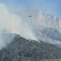 Bukte požari na tjentištu, vatra uzela maha! Jedinice MUP na terenu, helikopterima se bore sa vatrenom stihijom!