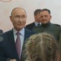 Putin kakvog još niste videli Pokazao svoju nežnu stranu (video)