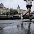 Najmanje 17 osoba povređeno u olujama u Francuskoj, registrovano 17.000 udara groma