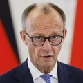 „Бундестаг није циркуски шатор на који може да се истакне свака застава“: Мерц одбио да стави заставу дугиних боја на зграду…