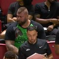 Drečavo zelena majica, dva tigra na grudima... Jokićev brat došao na utakmicu Denvera, pa svojim stajlingom privukao pažnju…
