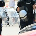 Pretučen ispred policajaca, Hitnu pomoć čekao 45 minuta, na kraju mu rečeno da se našao na pogrešnom mestu u pogrešno vreme…
