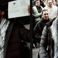 Vođa blokadera objavio promotivni spot i ponovio: „Srebrenica je genocid!“ (video)