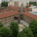 Šta čeka Sarkozija u zloglasnom zatvoru La Sante? Vriska ljudi budi zatvorenike noću