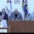 Odbornici optužili direktora OŠ „Milutin Smiljković“ da je „đački dinarom“ kupovao sebi cigarete i pivo