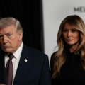 Kako je Melanija zapravo upoznala Donalda Trampa: Na videlo izašla nova verzija priče koja baca novo svetlo na slavni par…
