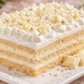 Uspeva i početnicima, bez pečenja i puno muke! Torta “Beli anđeo” gotova za 10 minuta, savršena za iznenadne goste