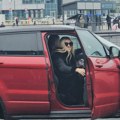 Pevačica (41) kupila stan od 250.000 evra, a svi joj se smejali što je 9 godina vozila Pežoa: "To su radili i ljudi na…