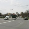 AMSS:Bez gužvi na putevima izvan gradova, kamioni na prelazima Batrovci i Šid čekaju oko četiri sata