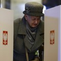 Danas parlamentarni izbori i referendum u Poljskoj: Građani biraju 460 poslanika i 100 senatora