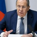 Lavrov: Tramp rukovodeći se zdravim razumom želi mir, Evropa želi da nastavi "banket"