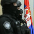 Spektakularna akcija policije u Novom Pazaru: Grupa dilera uhapšena na autobuskoj stanici