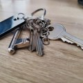 Menja se zakon o kreditima za mlade: Rešenje za problem starosti jemca?
