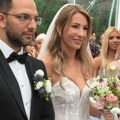 Ovako su ministarka Đedović Handanović izgledali na venčanju: Upoznali su se sasvim slučajno, evo gde (foto)