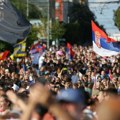 YUCOM: Više privedenih nakon protesta na Slaviji zbog povreda nisu mogli da iznesu odbranu