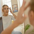 Ova večernja navika ubrzava starenje kože, tvrde dermatolozi