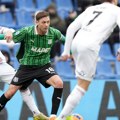 Inter ne da prvo mesto: Golovi samo pljuštali, Nemanja Matić dobio crveni karton