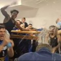 Zlatibor je šampion! Pogledajte ludo slavlje iz svlačionice, Strajin Nedović "nadrljao" od strane košarkaša