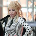 "Bog je želeo da nemam decu kako bi svačija deca bila moja", Doli Parton je smislila imena, a onda je bolna istina ošamarila