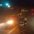Veliki požar kod Sombora: Gori seno u selu Rastina, vatrogasci u borbi sa vatrom (foto)