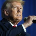 Američke akcije naglo pale Šta je to uradio Tramp?