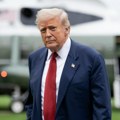 Трумп запријетио свим земљама које су против отимања Гренланда