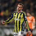 УЕФА казнила Фенер: Пријавили да Актуркоглуа плаћају 35€ месечно