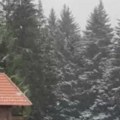 (Video) Zima požurila na Goliju: Sneg ponovo zabeleo planinu, meštani kažu da su spremni za najgore