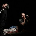 „Odumiranje” Dušana Spasojevića i Egona Savina: Nova predstava kragujevačkog Teatra